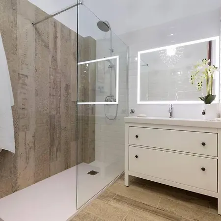 Apartamento With Terrace And Parking
