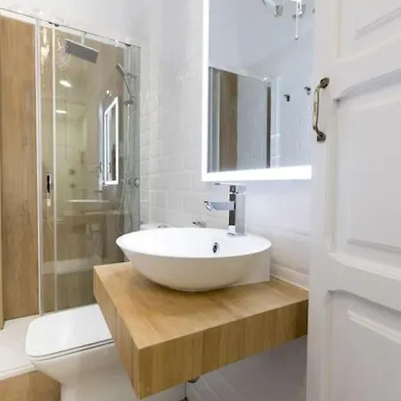Apartamento With Terrace And Parking