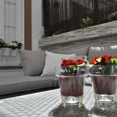 With Terrace And Parking Apartamento